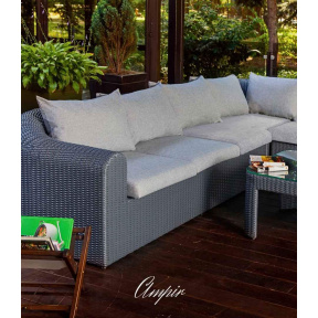 Luxusní zahradní sestava AMPIR LOUNGE MODULAR z umělého ratanu v grafitové barvě přináší spojení moderního designu a maximálního pohodlí.
