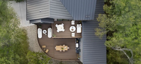 Musí být terasa vždy obdélníková? Realizace zakřivené PVC terasy TimberTech